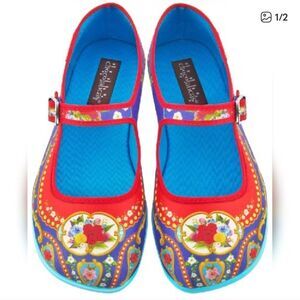 * Vibrant Floral Women's Flats